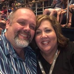 Meet your Posher, Denise